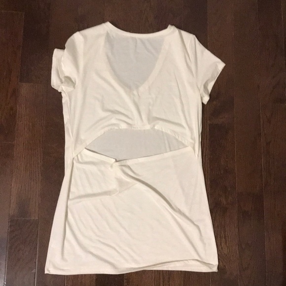 Kirra open back tunic tee - Picture 2 of 3